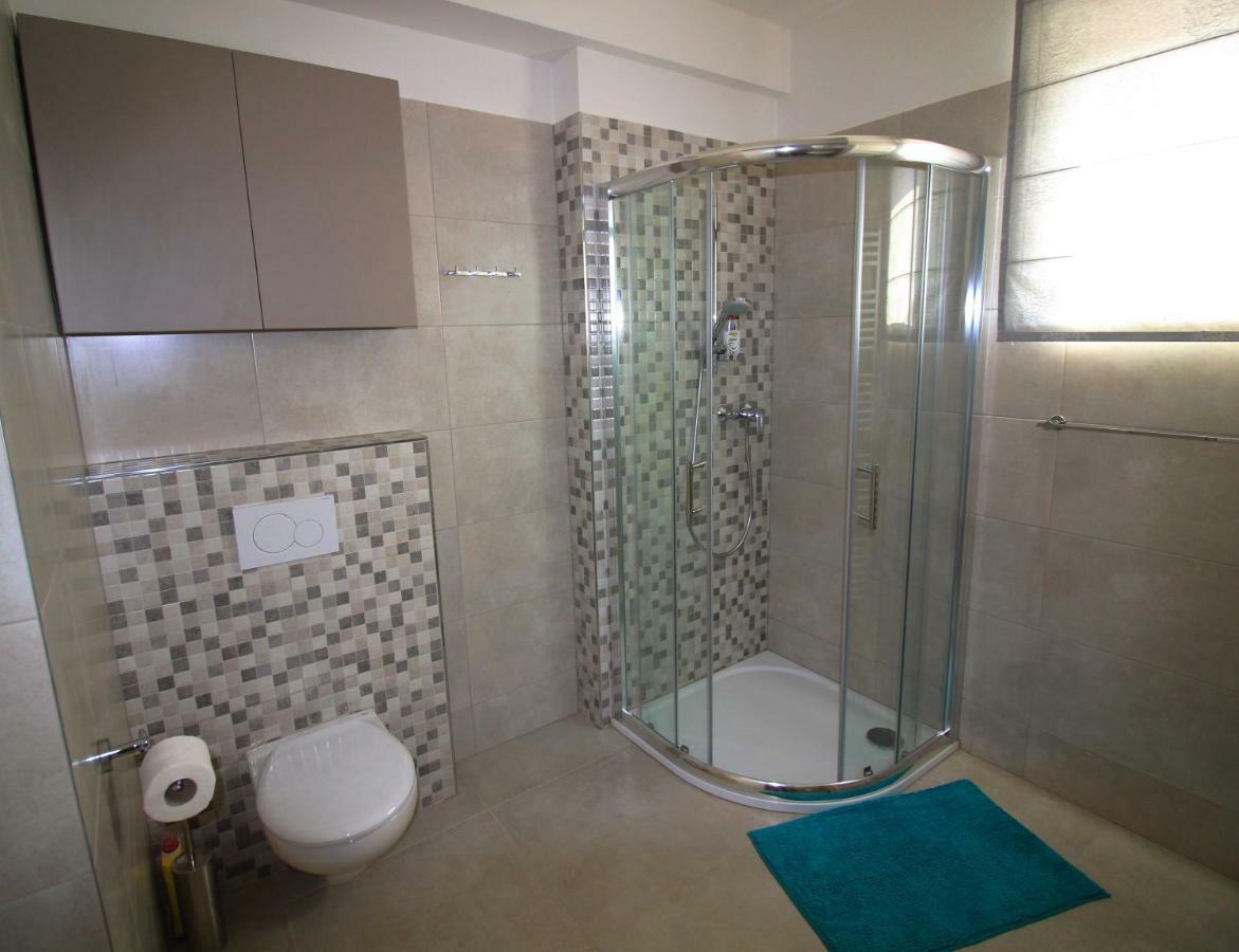 Apartman Lipno Korzo Apartment ลิปโนนัดเวิลตาวู ภายนอก รูปภาพ
